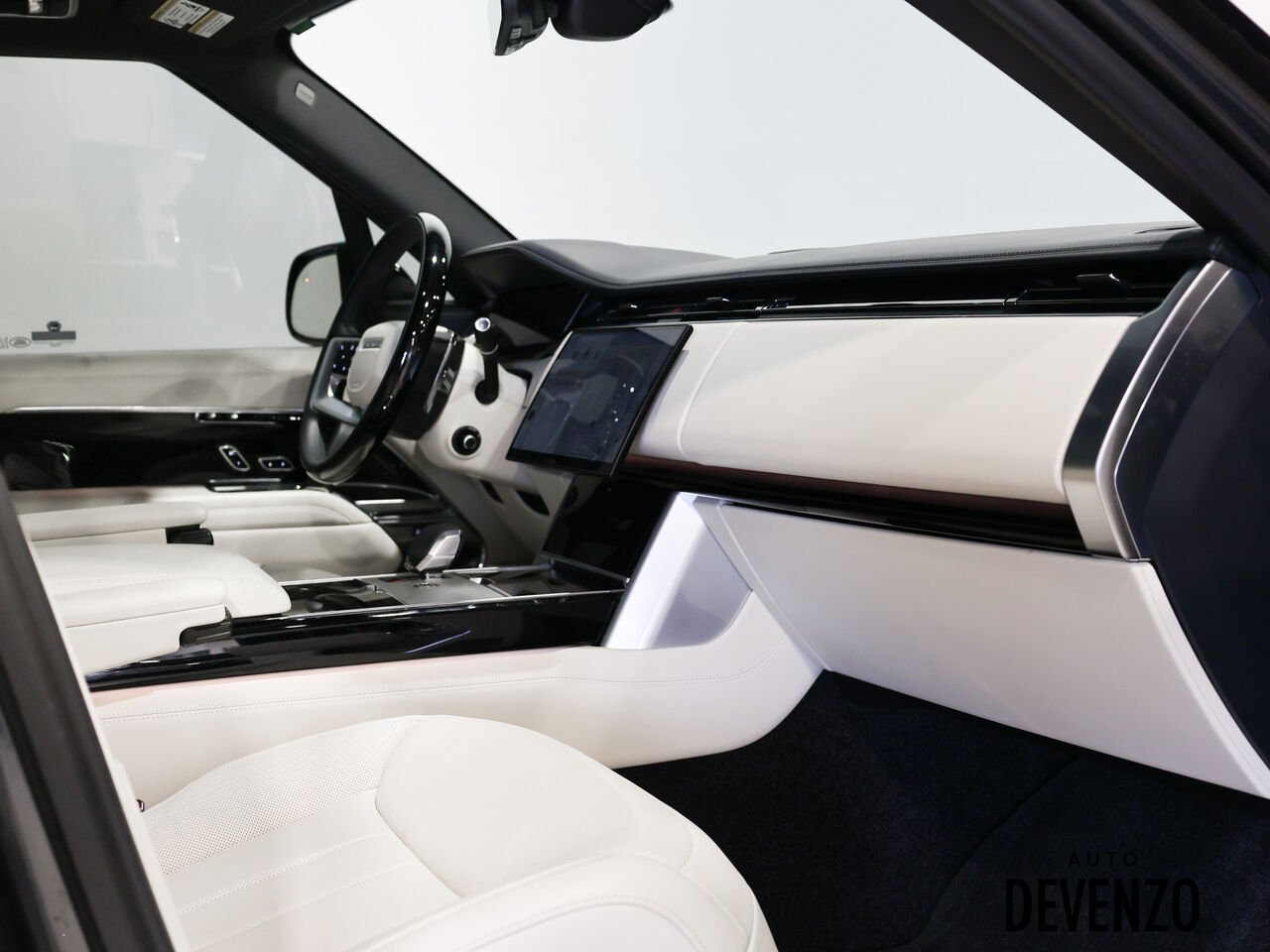 2024 Land Rover Range Rover Grey Saint-Eustache - photo #7