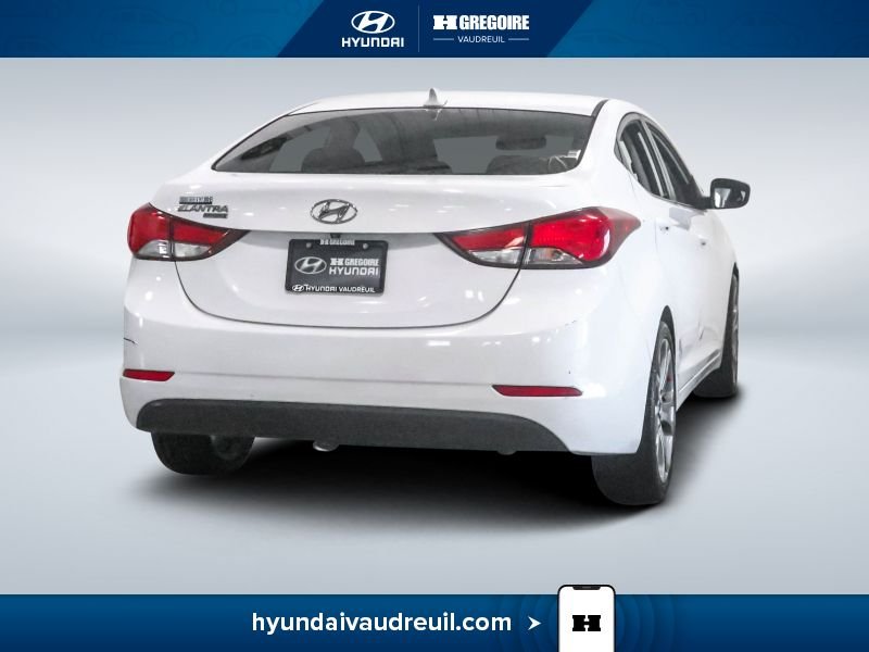 Hyundai Elantra YR819 | Allure sport berline 4 portes BA 2016 Blanc Laval - photo #7