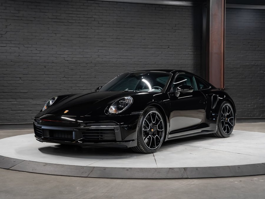 2022 Porsche 911 2022 Black