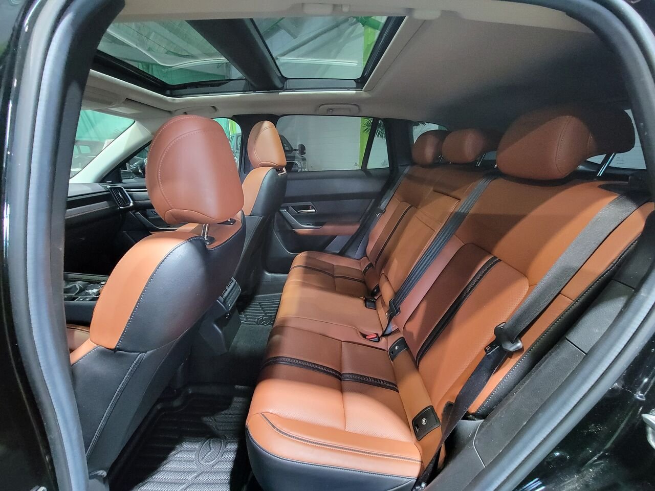 2024 Mazda CX-50 Black  - photo #15