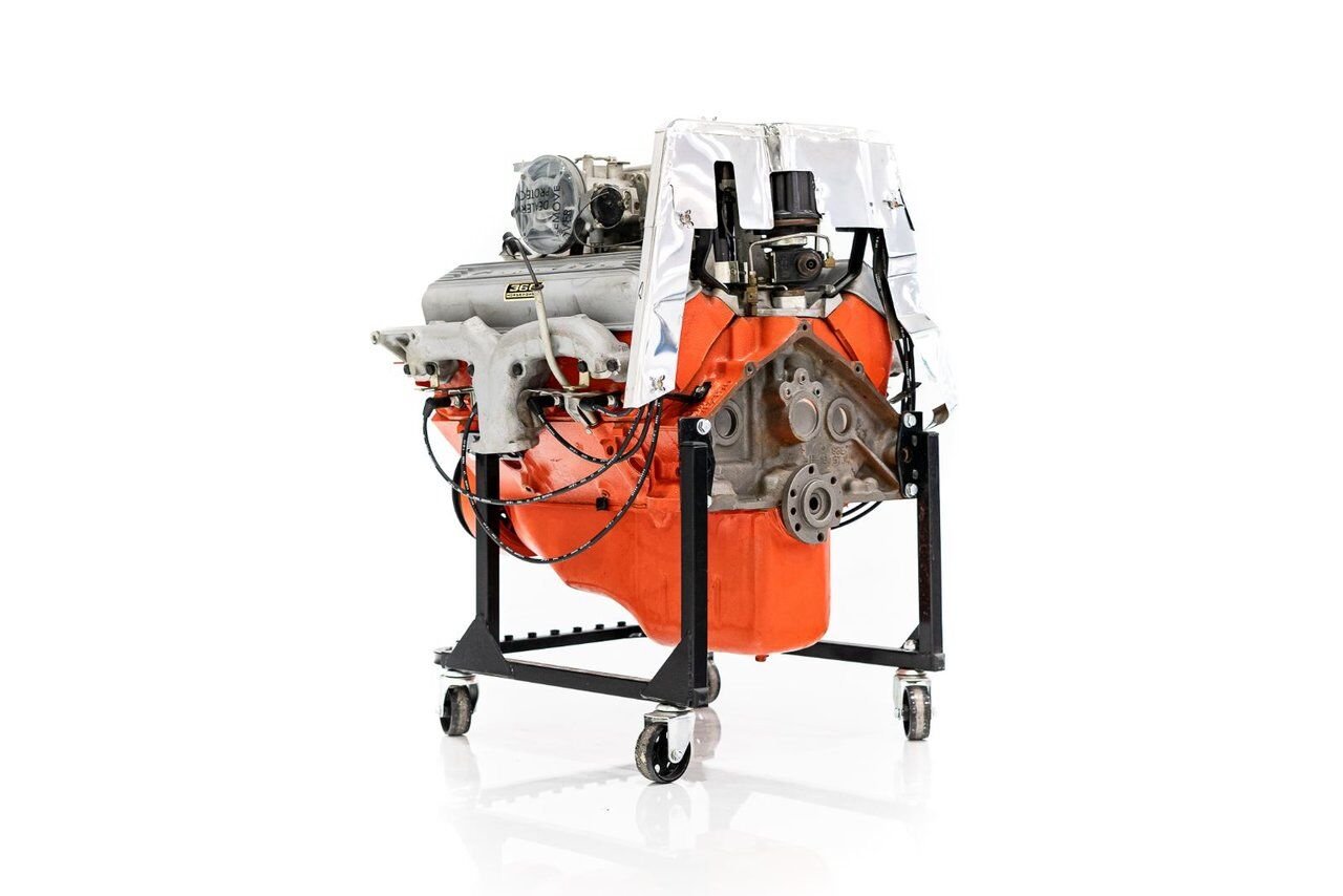 1962 Chevrolet 327/360HP PRIX EN USD | Fuelie Original Factory Motor never installed or stamped Montreal - photo #25