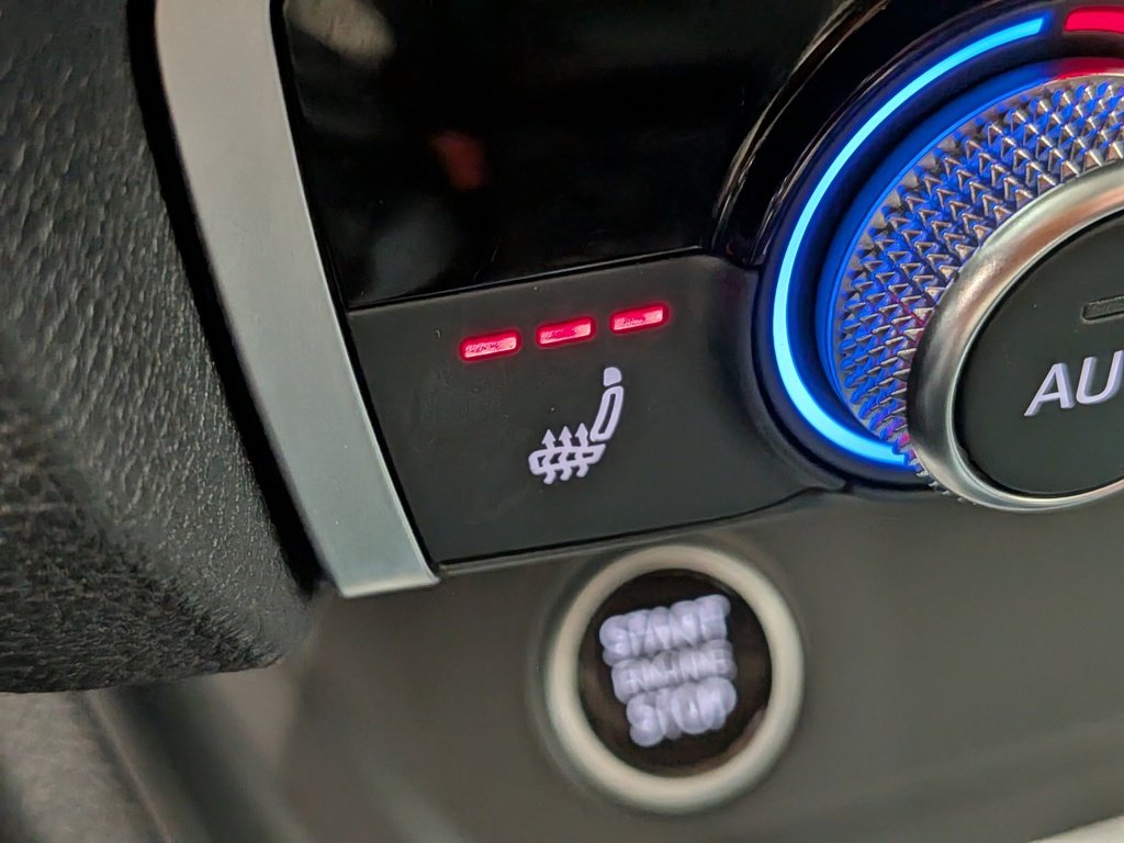 2021 Audi Q3 Progressiv 45 TFSI quattro Black Val-David - photo #2
