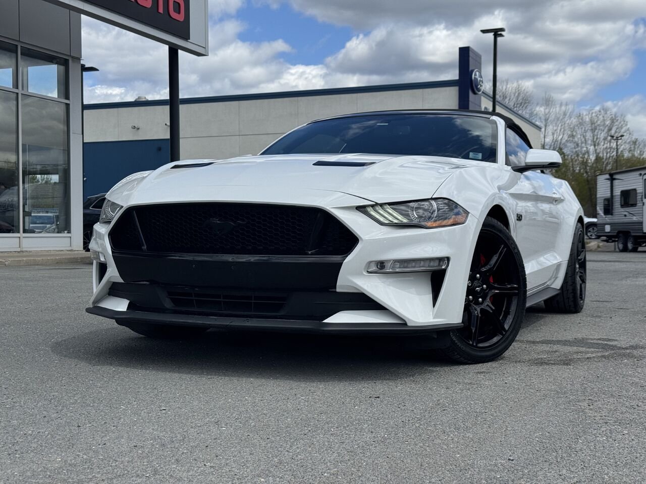 2018 Ford Mustang GT Convertible White Granby - photo #10