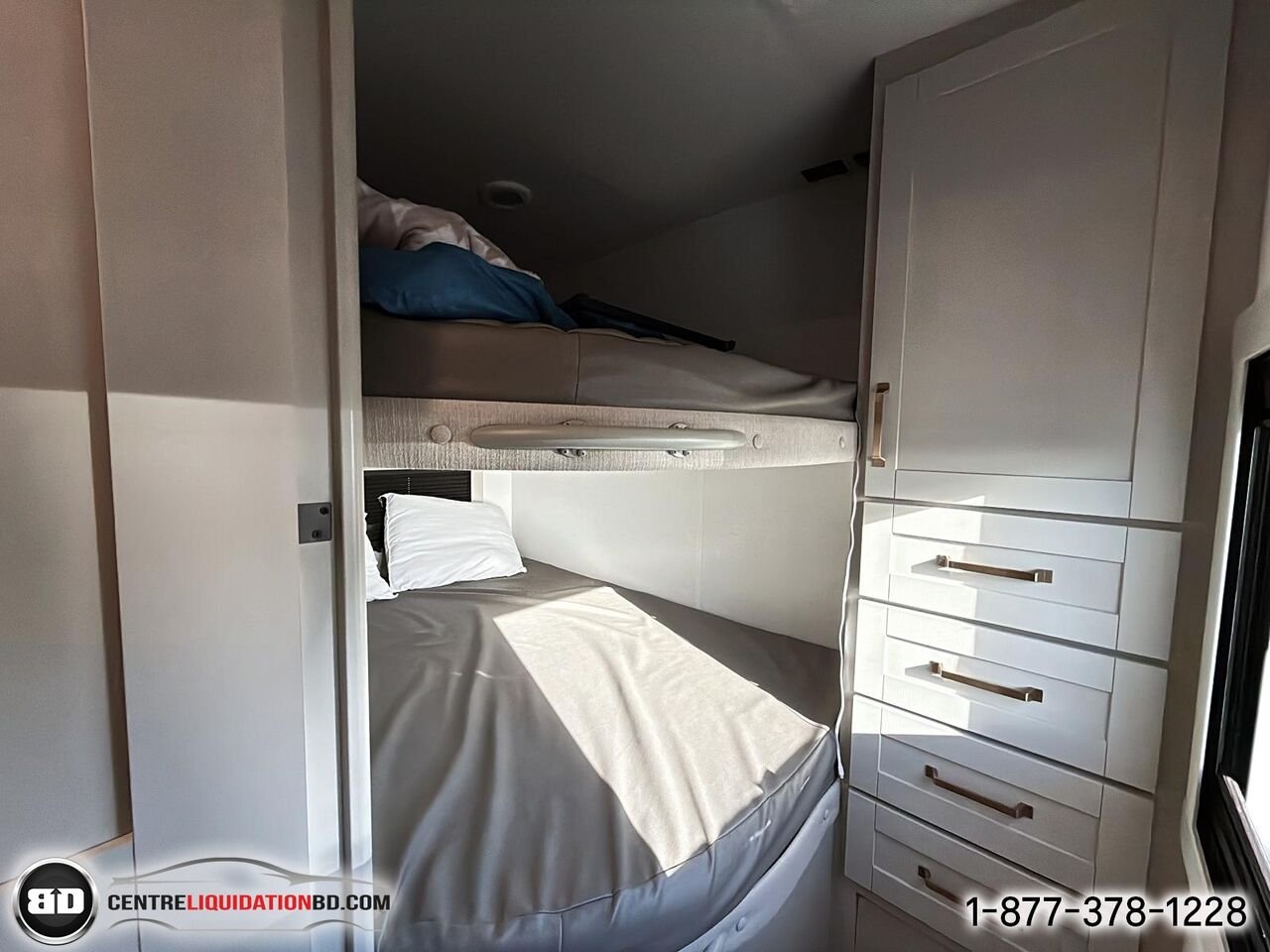 BRINKLEY Z295 | ACCOMODATION 2025 Blanc Granby - photo #24
