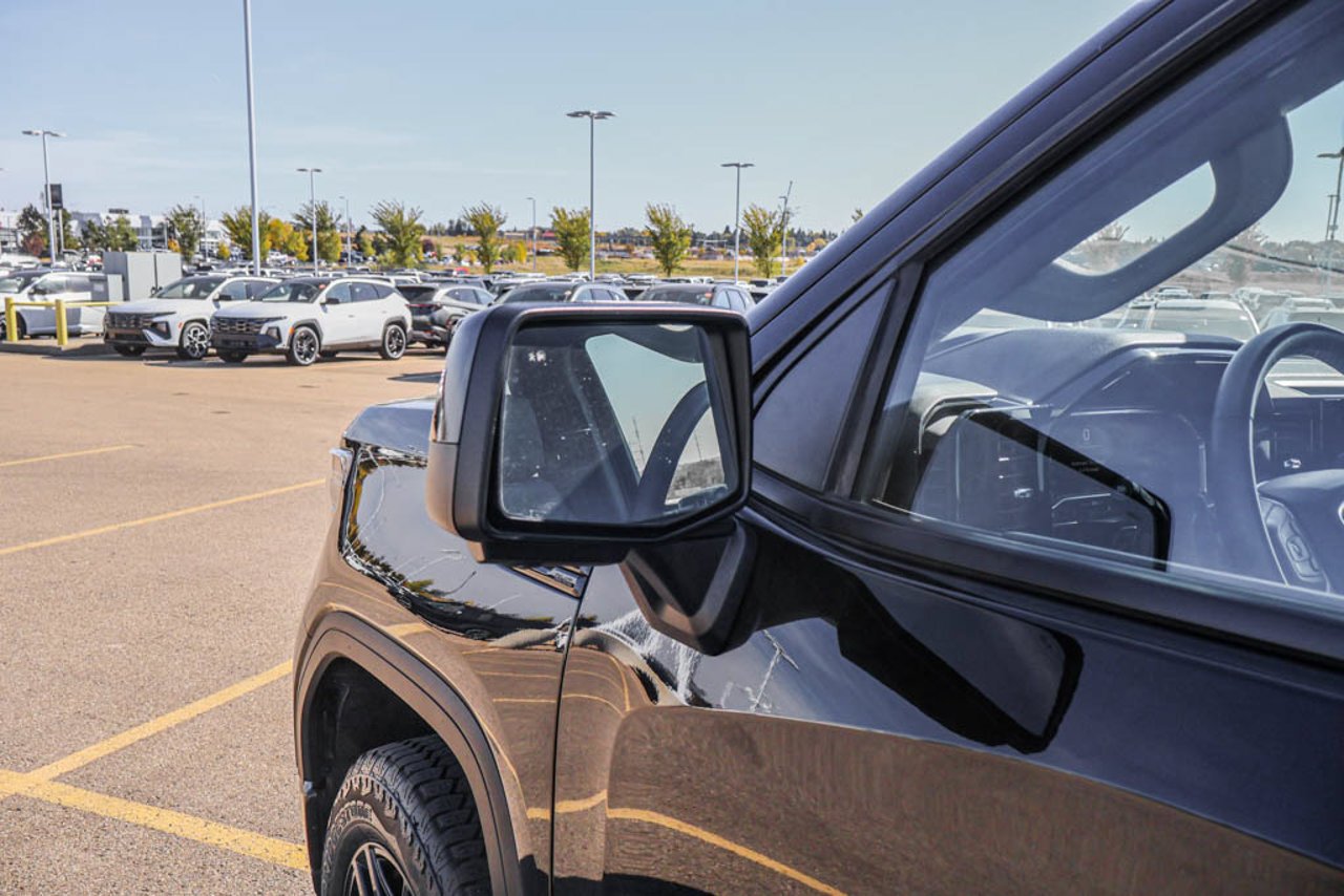 2024 GMC Sierra 1500 4WD Crew Cab 147 Elevation Black Sherwood Park - photo #13