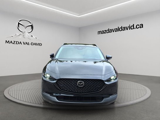 2026 Mazda CX-30 GT TI avec moteur turbo Jet Black Mica