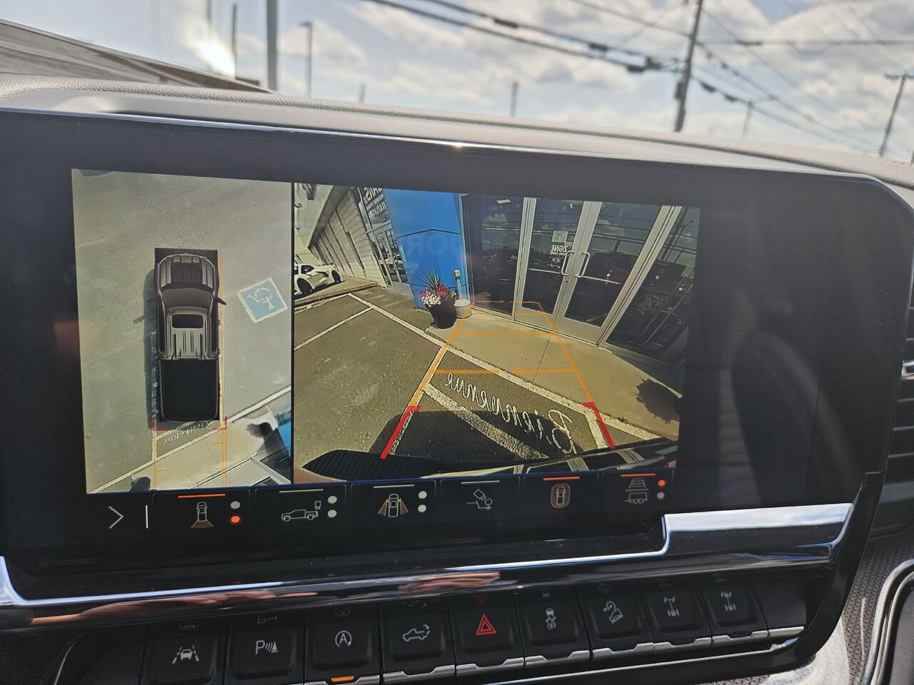 2026 Chevrolet Silverado 1500 ZR2 cabine multiplace 4RM 147 po Red Thetford Mines - photo #9
