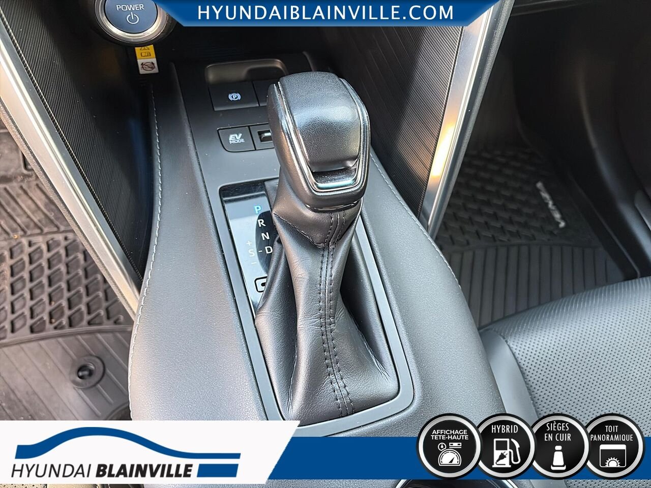 Toyota Venza 2021 Blanc Blainville - photo #24