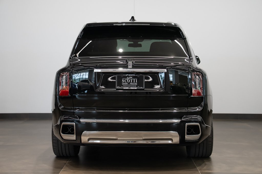2025 Rolls-Royce Cullinan Black Saint-Eustache - photo #4