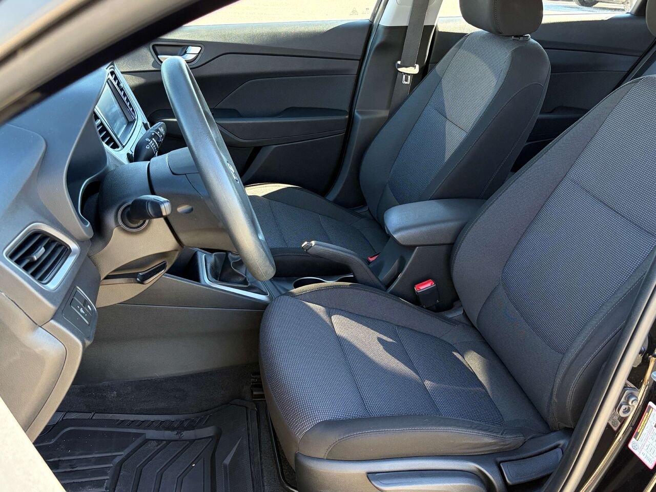 2020 Hyundai ACCENT Black Gatineau - photo #12