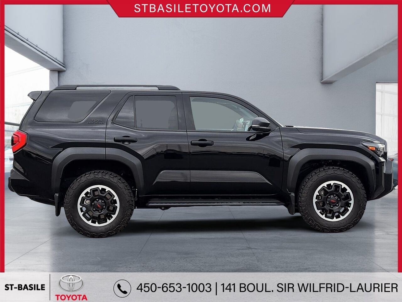 TOYOTA 4RUNNER 2025 Noir Saint-Basile-le-Grand - photo #2