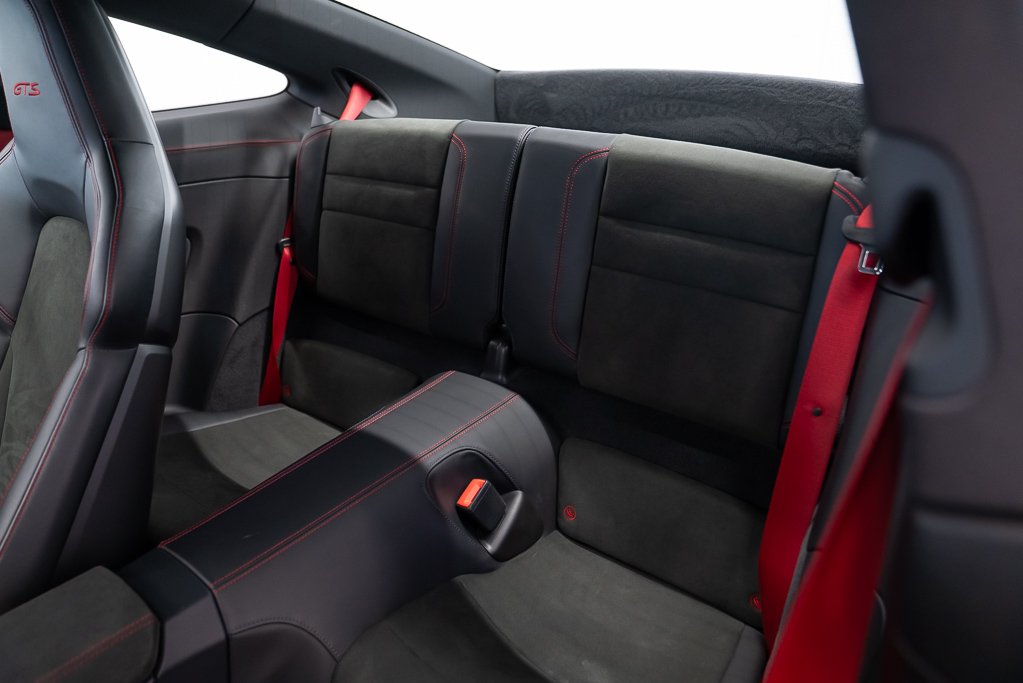 2022 Porsche 911 Carrera 4 GTS Coupe Silver Kirkland - photo #22