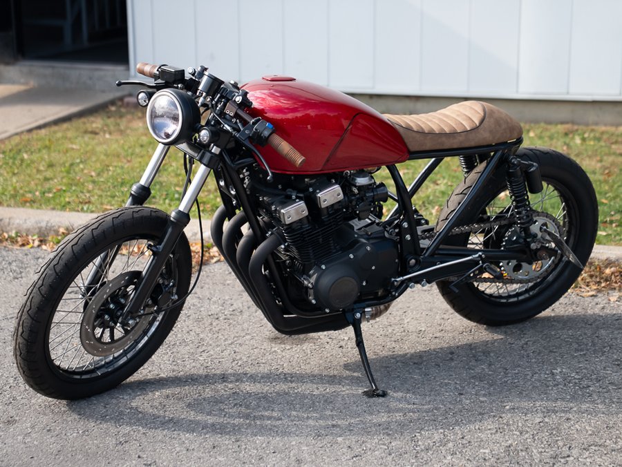 1982 Suzuki GS 750 Red