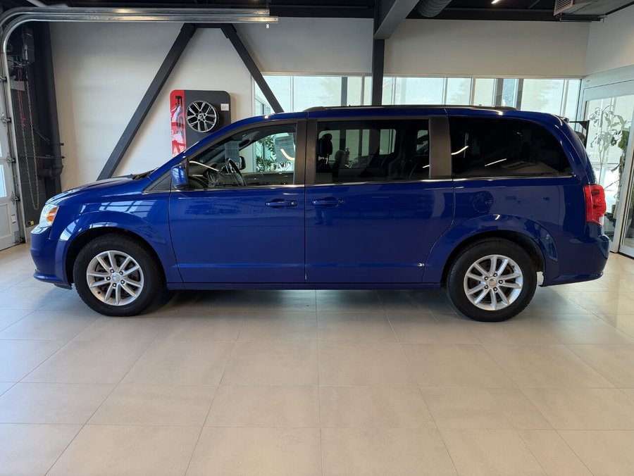 Dodge Grand Caravan SXT Premium, 3ème rangée de siège 2019 Bleu