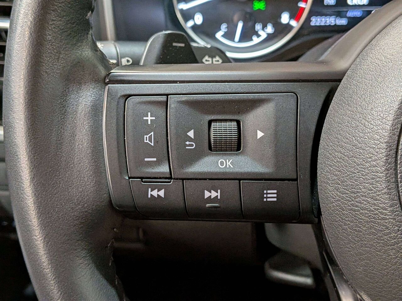 2024 Nissan Rogue AWD S Grey Val-David - photo #15