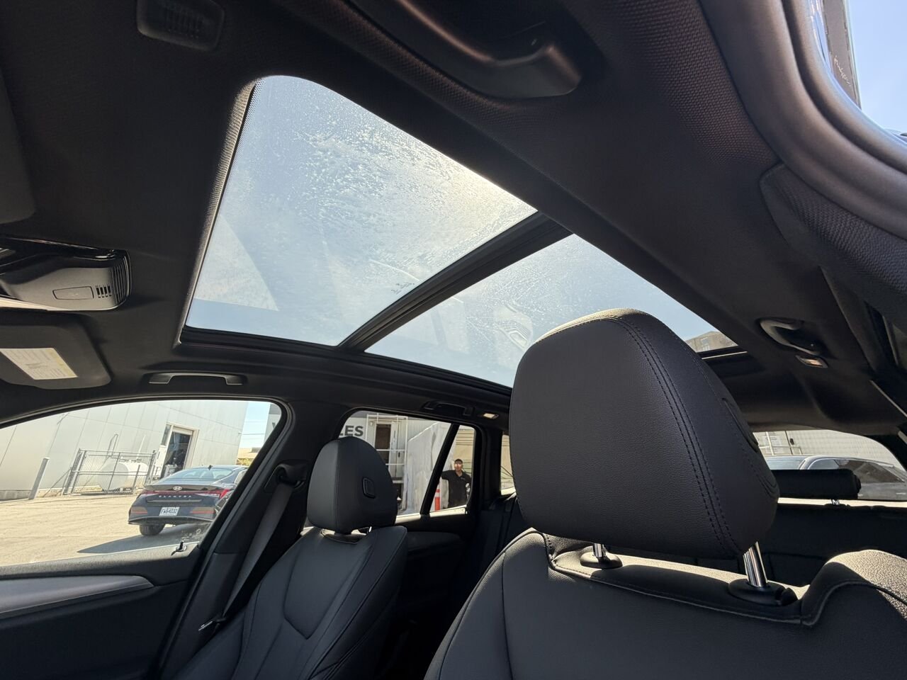 2020 BMW X3 xDrive30i PREMIUM PACKAGE Black Laval - photo #30