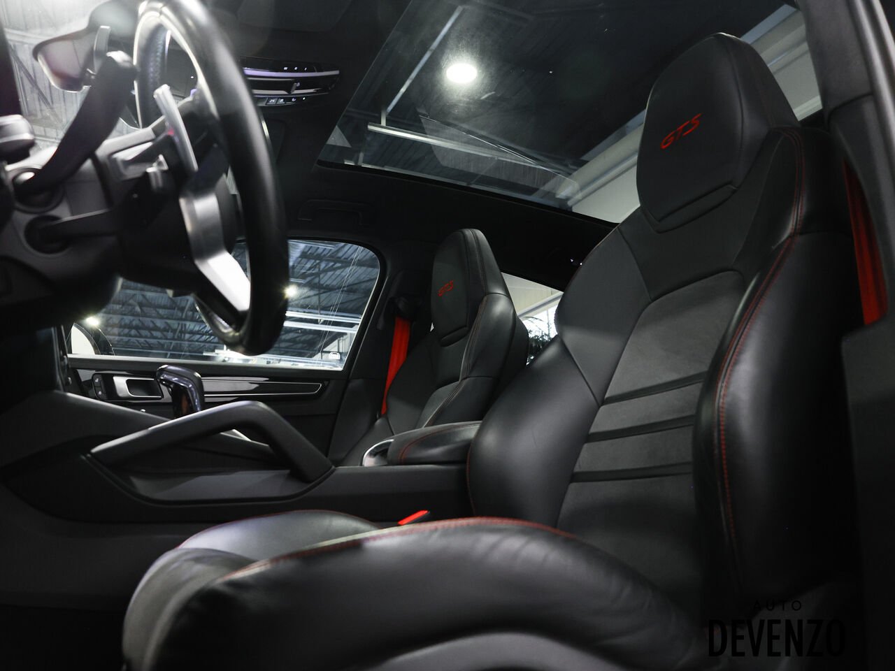 2022 Porsche Cayenne Black Saint-Eustache - photo #12