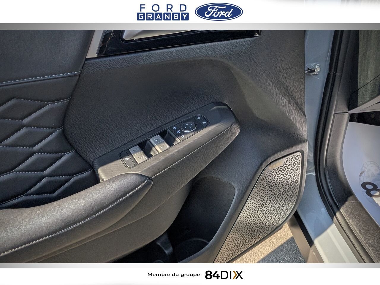 2025 Mitsubishi Outlander Blue Granby - photo #10