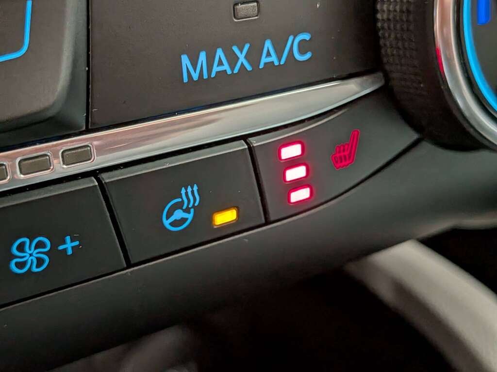 Ford Escape Active AWD 2024 Rouge Val-David - photo #2