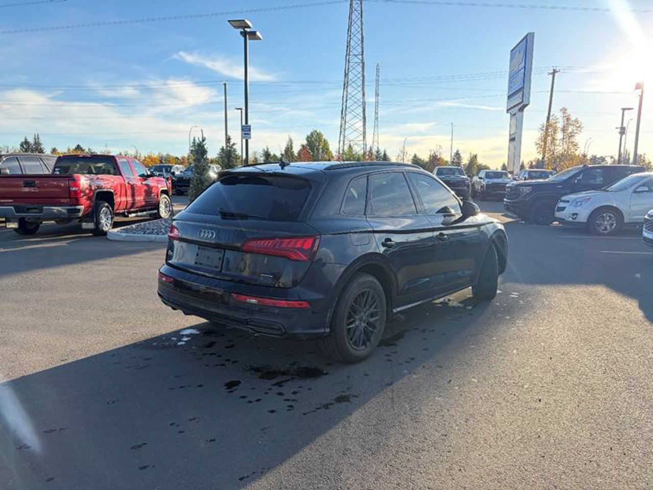 2019 Audi Q5 Progressiv 45 TFSI quattro Black Sherwood Park - photo #4