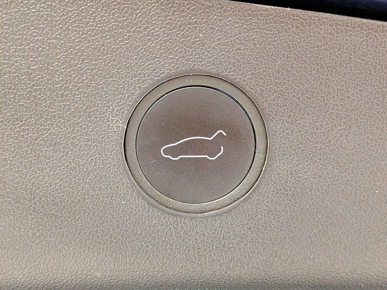 2021 Tesla Model 3 Standard Range Plus RWD Blue Val-David - photo #9