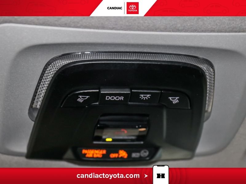 2025 Toyota Corolla Silver Laval - photo #31