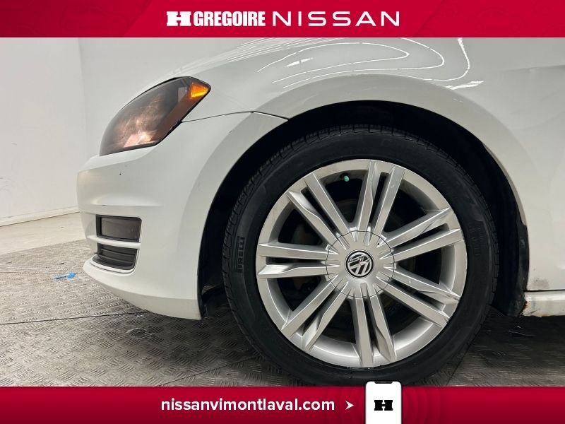2015 Volkswagen Golf White Saint-Eustache - photo #23