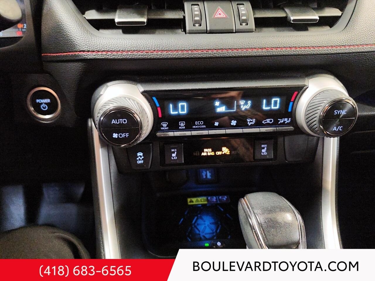 2023 Toyota RAV4 Prime 100244A-73 | XSE, AWD White Québec - photo #14