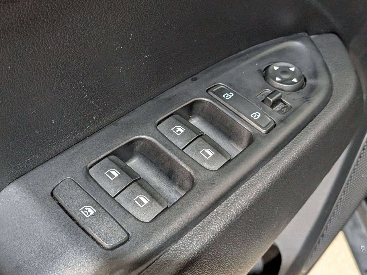 2026 Hyundai Venue Preferred IVT Black Val-David - photo #33