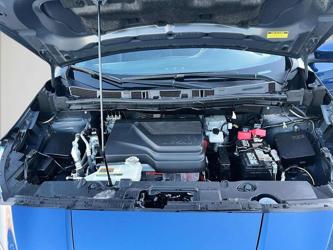 2023 Nissan LEAF SV PLUS Blue Québec - photo #7