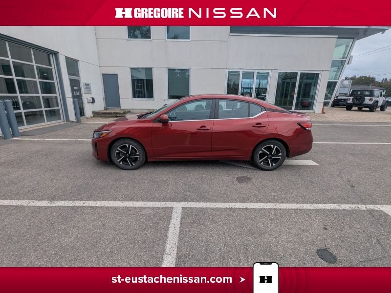 2024 Nissan Sentra Red Laval - photo #5