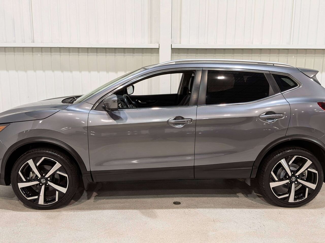 2023 Nissan Qashqai AWD SV CVT Grey Val-David - photo #4