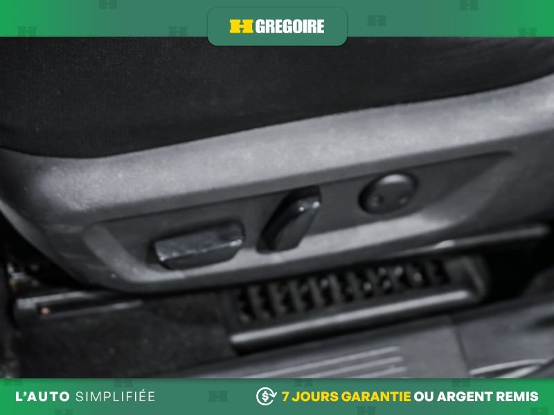 2023 Nissan Rogue Grey Saint-Eustache - photo #16
