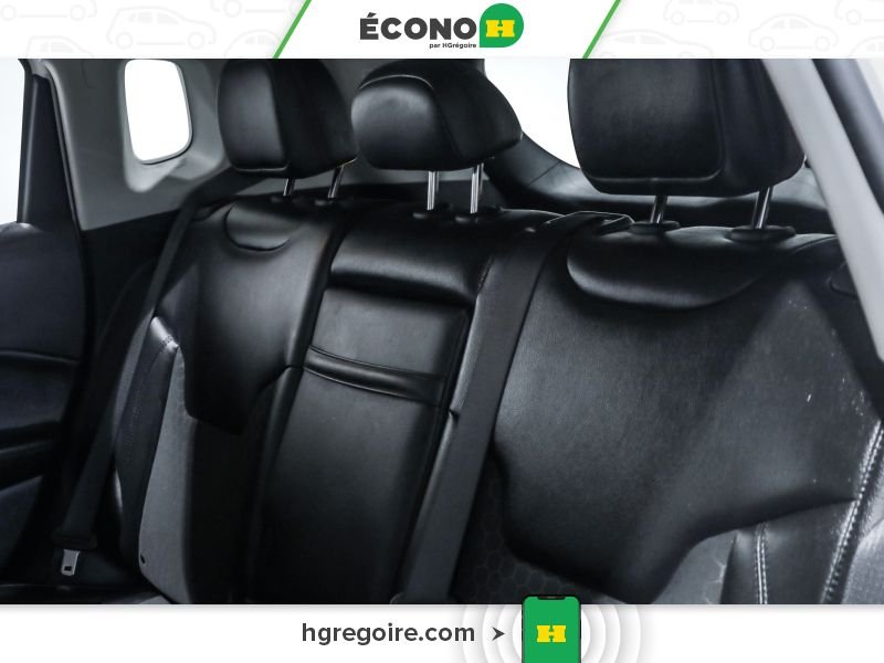 Jeep Compass 726289 | ALTITUDE A/C CUIR GR ELECT MAGS 2019 Blanc Laval - photo #19