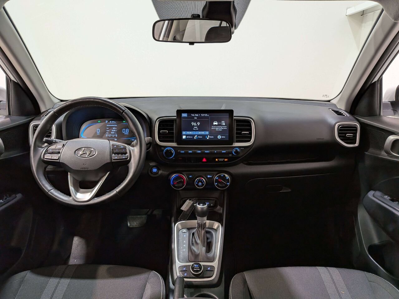 2026 Hyundai Venue Preferred IVT White Val-David - photo #12