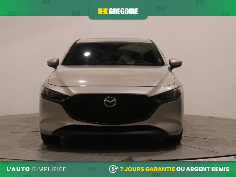2022 Mazda 3 Beige Blainville - photo #1