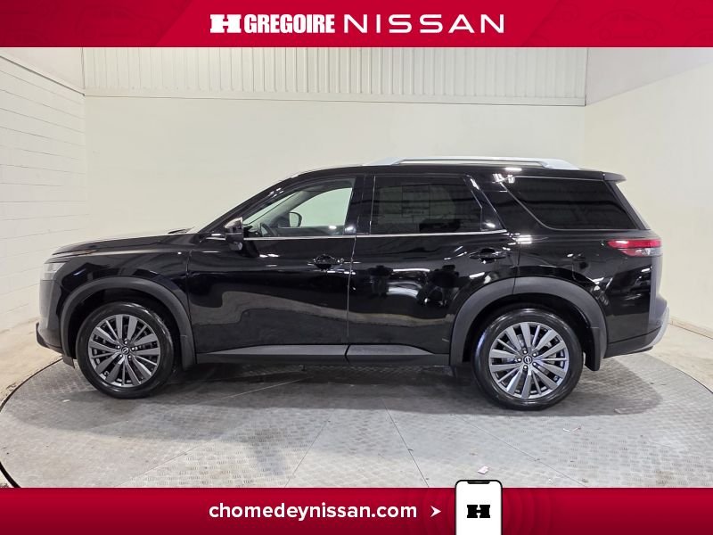 2024 Nissan Pathfinder Black Laval - photo #4