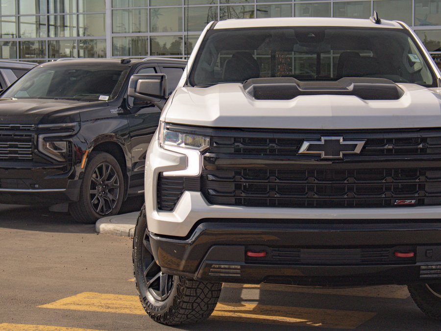 2024 Chevrolet Silverado 1500 2LT Trail Boss 6.2L | Power Sunroof White