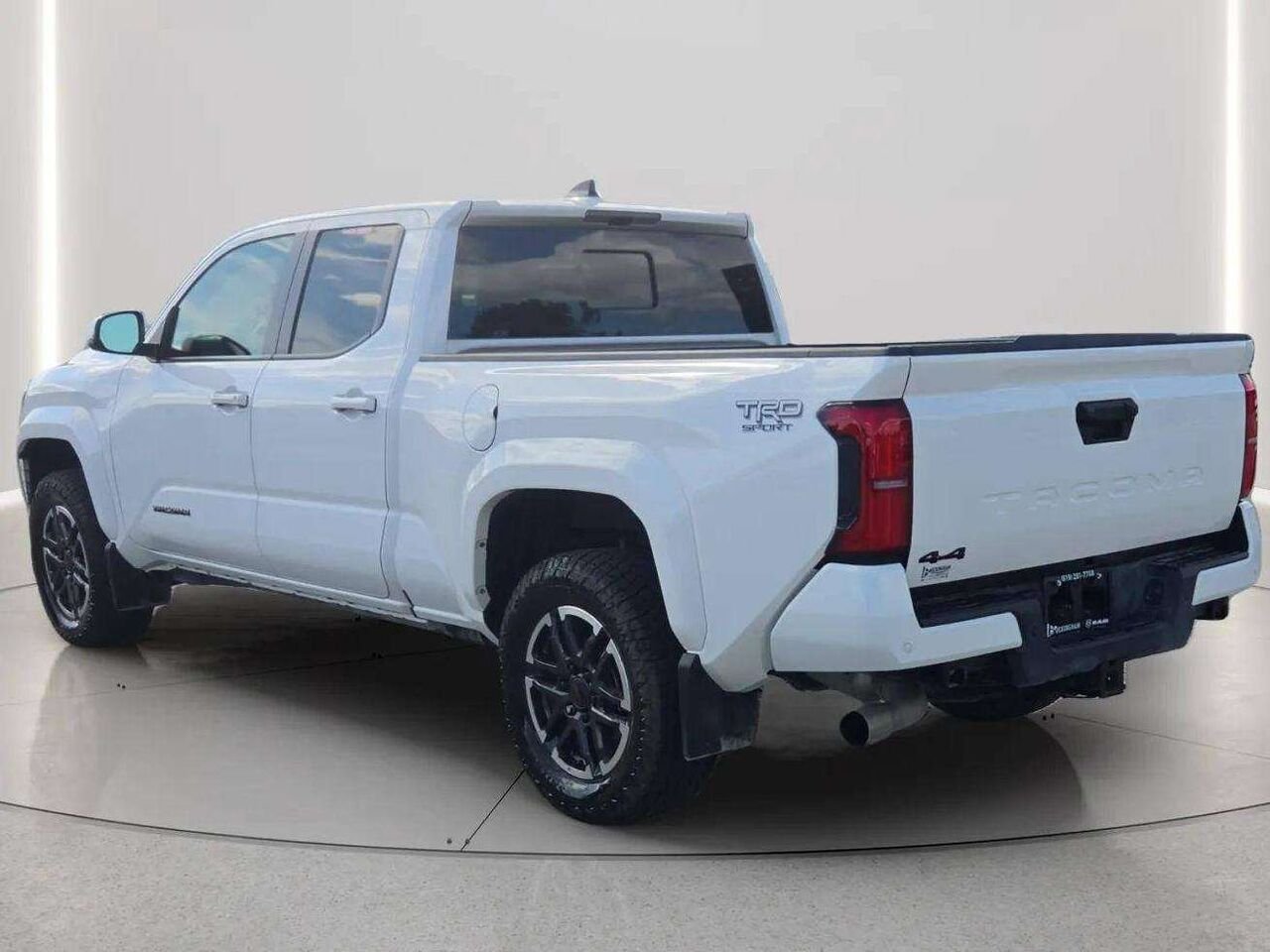 Toyota Tacoma 2026 Blanc Gatineau - photo #2