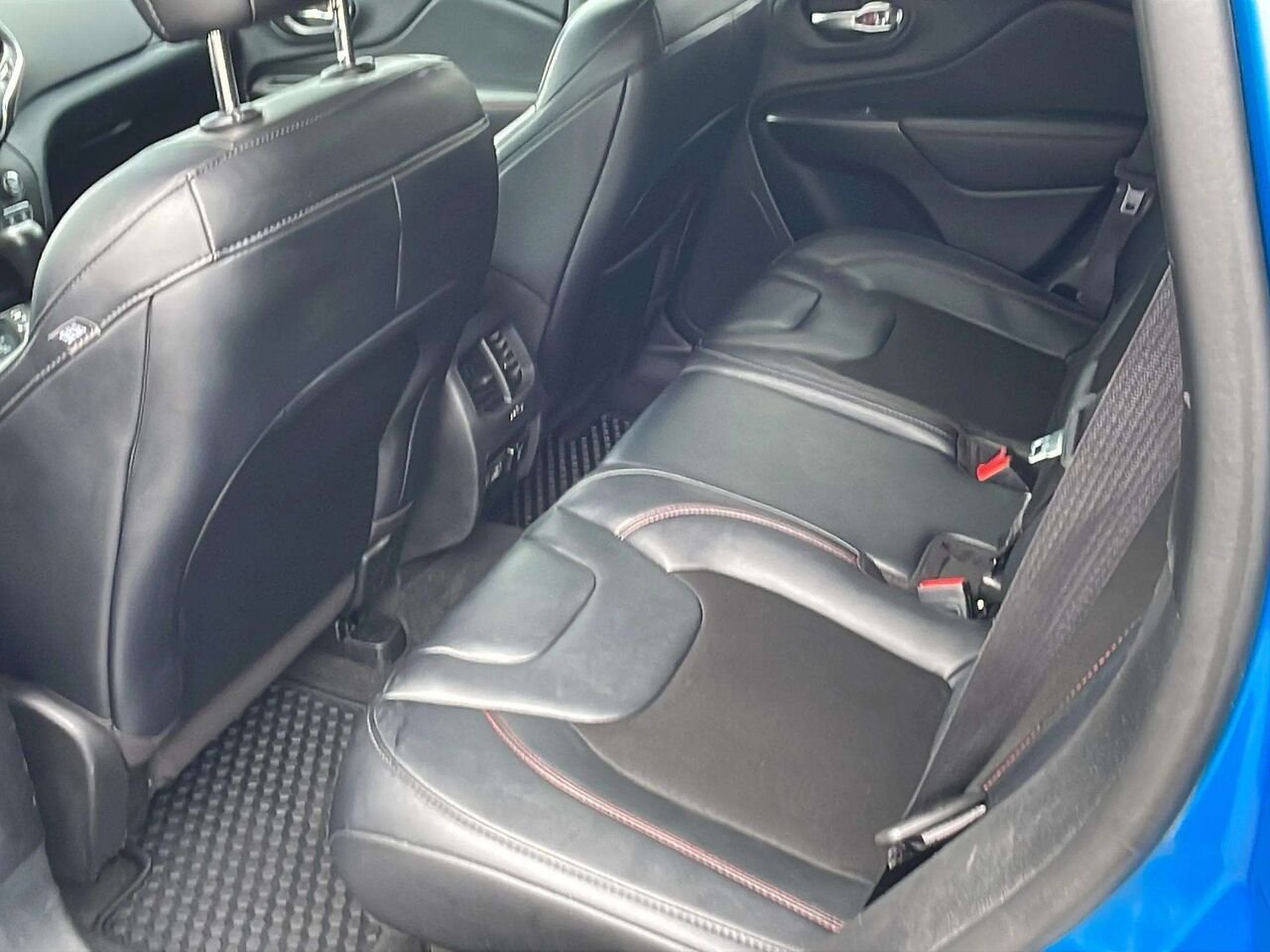 Jeep Cherokee 2022 Bleu Gatineau - photo #19