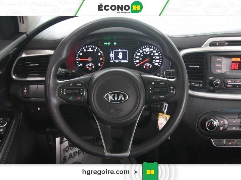 2016 Kia Sorento Silver Laval - photo #18