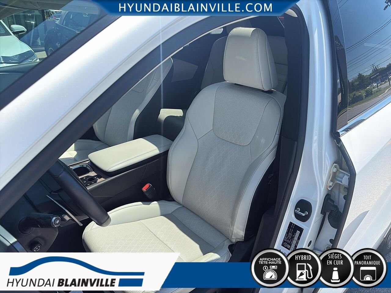 2023 Lexus RX White Blainville - photo #8