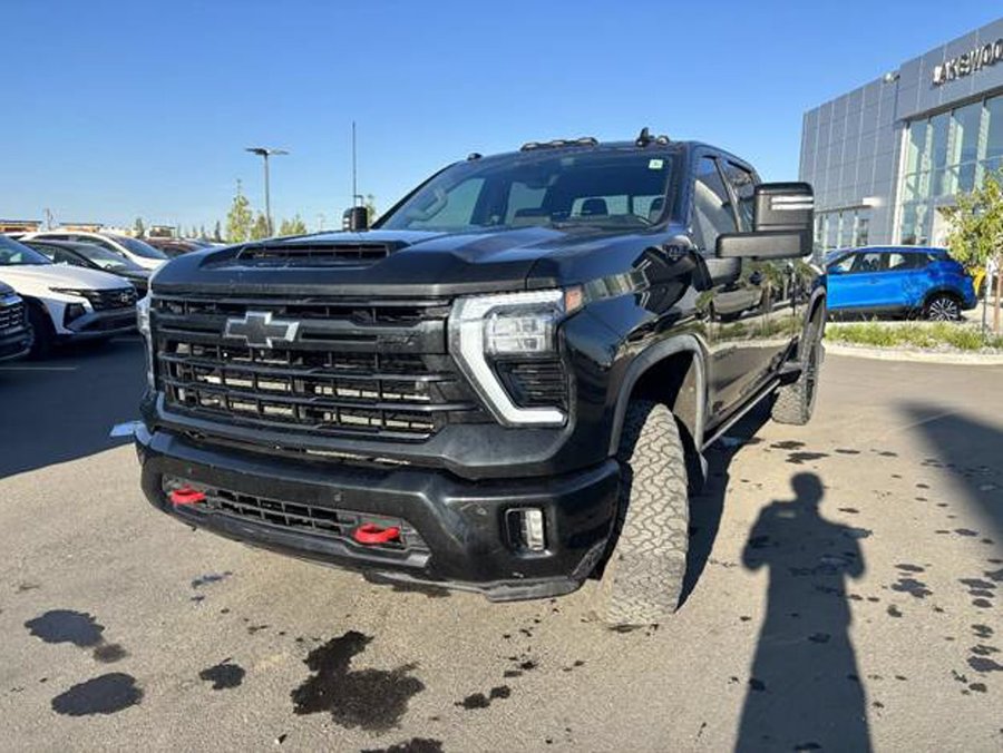 2025 Chevrolet Silverado 3500HD LTZ Plus Trail Boss 6.6L Duramax | Power Assist Steps Black