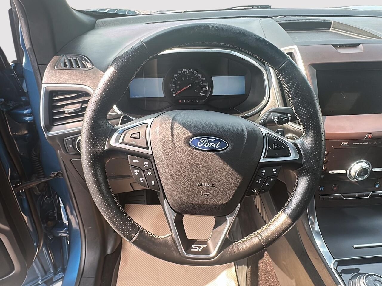 2020 Ford Edge Blue Rouyn-Noranda - photo #9