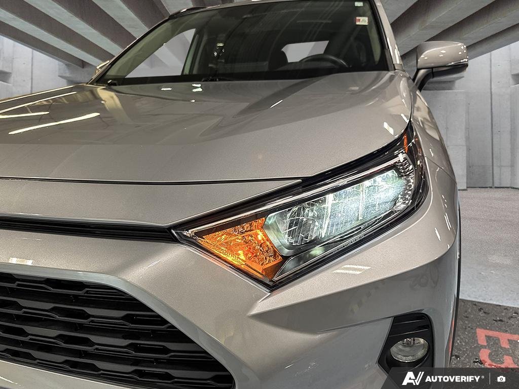 2021 Toyota RAV4 2602370A | XLE Silver Edmonton - photo #7