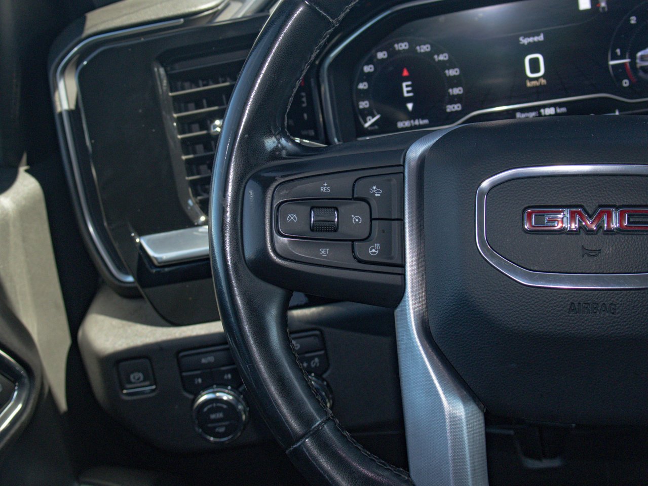 2023 GMC Sierra 1500 4WD Double Cab 147 SLE White Sherwood Park - photo #21