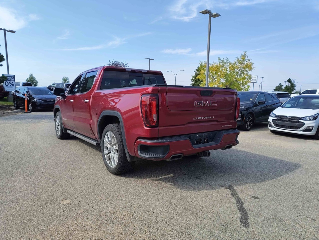 2020 GMC Sierra 1500 4WD Crew Cab 147 Denali Red Sherwood Park - photo #4