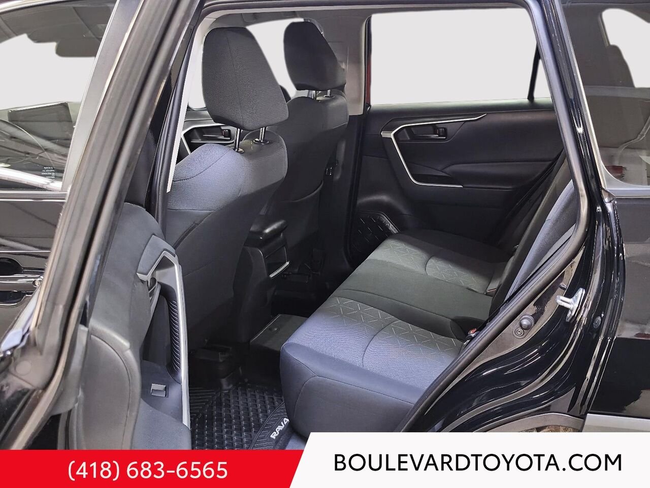 2019 Toyota RAV4 100673A-23 | LE, AWD Black Québec - photo #15