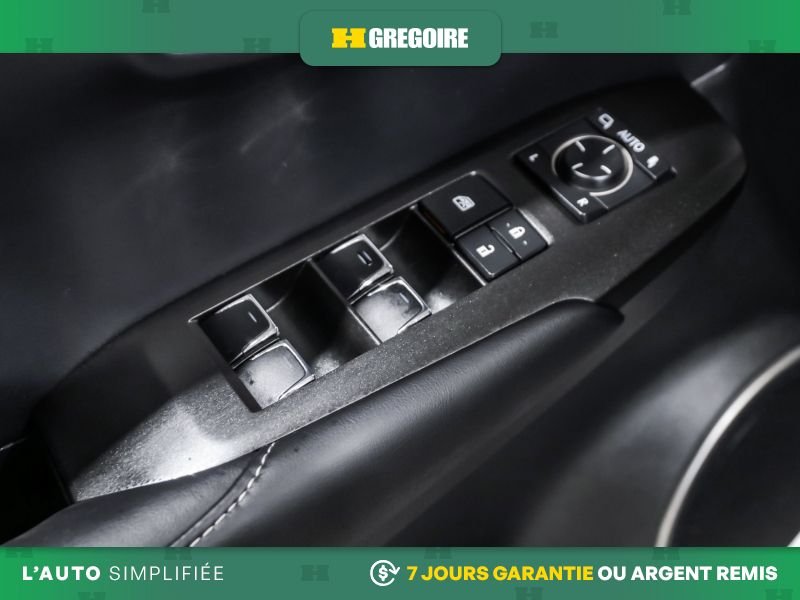 Lexus NX 2020 Argent Blainville - photo #13