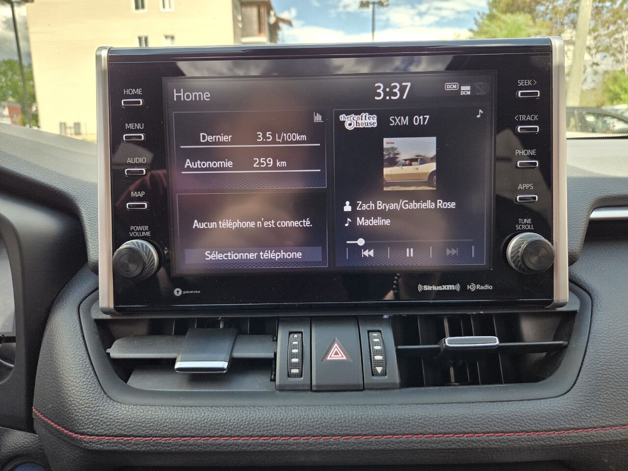 Toyota RAV4 PRIME 2021 Blanc Mont-Laurier - photo #20